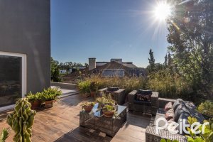 Casa em Condomínio à venda com 478m², 4 dormitórios, 4 suítes, 4 vagas, no bairro Terra Ville em PORTO ALEGRE