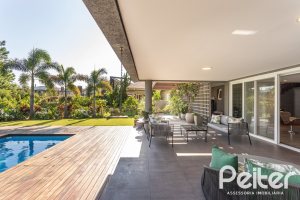 Casa em Condomínio à venda com 478m², 4 dormitórios, 4 suítes, 4 vagas, no bairro Terra Ville em PORTO ALEGRE