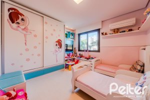 Apartamento à venda com 143m², 3 dormitórios, 1 suíte, 4 vagas, no bairro Tristeza em PORTO ALEGRE