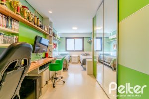 Apartamento à venda com 143m², 3 dormitórios, 1 suíte, 4 vagas, no bairro Tristeza em PORTO ALEGRE