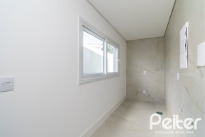 Casa em Condomínio à venda com 292m², 4 dormitórios, 4 suítes, 4 vagas, no bairro Alphaville em PORTO ALEGRE