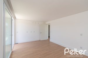 Casa em Condomínio à venda com 292m², 4 dormitórios, 4 suítes, 4 vagas, no bairro Alphaville em PORTO ALEGRE