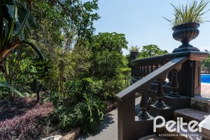 Casa em Condomínio à venda com 459m², 4 dormitórios, 4 suítes, 3 vagas, no bairro Cavalhada em PORTO ALEGRE