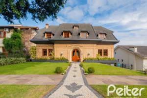 Casa em Condomínio à venda com 459m², 4 dormitórios, 4 suítes, 3 vagas, no bairro Cavalhada em PORTO ALEGRE