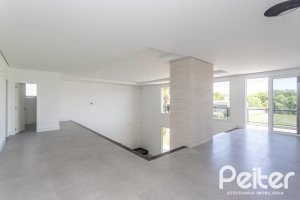 Casa em Condomínio à venda com 566m², 5 dormitórios, 5 suítes, 4 vagas, no bairro Terra Ville em PORTO ALEGRE
