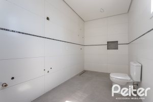 Casa em Condomínio à venda com 566m², 5 dormitórios, 5 suítes, 4 vagas, no bairro Terra Ville em PORTO ALEGRE