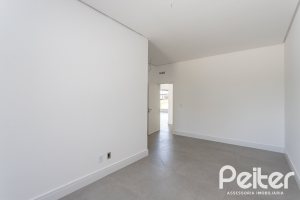 Casa em Condomínio à venda com 566m², 5 dormitórios, 5 suítes, 4 vagas, no bairro Terra Ville em PORTO ALEGRE