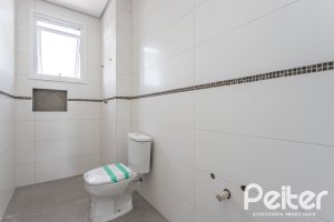 Casa em Condomínio à venda com 566m², 5 dormitórios, 5 suítes, 4 vagas, no bairro Terra Ville em PORTO ALEGRE