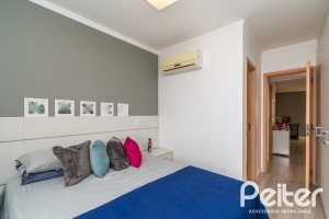 Apartamento à venda com 90m², 3 dormitórios, 1 suíte, 2 vagas, no bairro Tristeza em Porto Alegre