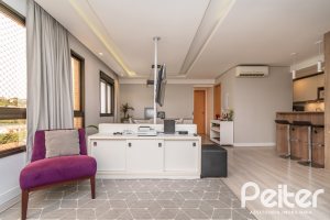 Apartamento à venda com 90m², 3 dormitórios, 1 suíte, 2 vagas, no bairro Tristeza em Porto Alegre