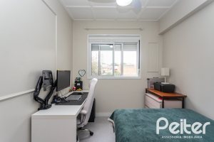 Apartamento à venda com 74m², 3 dormitórios, 1 suíte, 1 vaga, no bairro Tristeza em PORTO ALEGRE