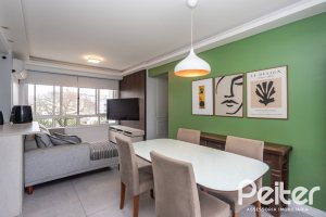 Apartamento à venda com 74m², 3 dormitórios, 1 suíte, 1 vaga, no bairro Tristeza em PORTO ALEGRE
