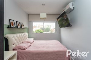 Apartamento à venda com 74m², 3 dormitórios, 1 suíte, 1 vaga, no bairro Tristeza em PORTO ALEGRE