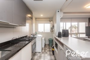 Apartamento à venda com 74m², 3 dormitórios, 1 suíte, 1 vaga, no bairro Tristeza em PORTO ALEGRE