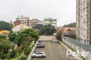 Apartamento à venda com 74m², 3 dormitórios, 1 suíte, 1 vaga, no bairro Tristeza em PORTO ALEGRE