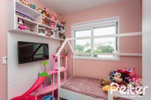 Apartamento à venda com 74m², 3 dormitórios, 1 suíte, 1 vaga, no bairro Tristeza em PORTO ALEGRE