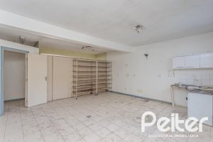 Comercial à venda com 928m², no bairro Cristal em Porto Alegre