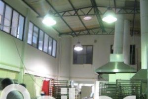 Comercial à venda com 928m², no bairro Cristal em Porto Alegre