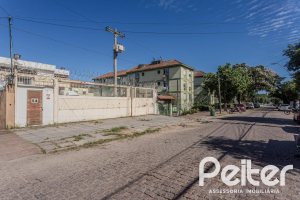 Comercial à venda com 928m², no bairro Cristal em Porto Alegre