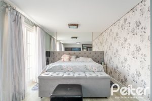 Casa em Condomínio à venda com 416m², 4 dormitórios, 4 suítes, 4 vagas, no bairro Terra Ville em PORTO ALEGRE