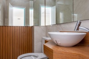 Casa em Condomínio à venda com 164m², 3 dormitórios, 1 suíte, 2 vagas, no bairro Hípica em PORTO ALEGRE