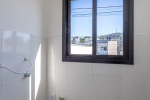 Casa em Condomínio à venda com 164m², 3 dormitórios, 1 suíte, 2 vagas, no bairro Hípica em PORTO ALEGRE