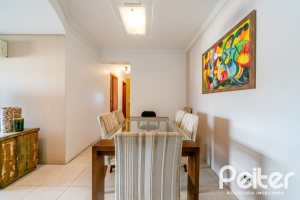 Apartamento à venda com 100m², 3 dormitórios, 1 suíte, 2 vagas, no bairro Tristeza em PORTO ALEGRE