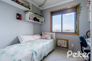 Apartamento à venda com 100m², 3 dormitórios, 1 suíte, 2 vagas, no bairro Tristeza em PORTO ALEGRE