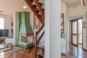 Cobertura à venda com 157m², 2 dormitórios, 1 suíte, 2 vagas, no bairro Tristeza em Porto Alegre