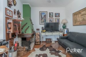 Cobertura à venda com 157m², 2 dormitórios, 1 suíte, 2 vagas, no bairro Tristeza em Porto Alegre