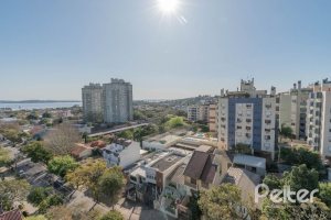 Cobertura à venda com 157m², 2 dormitórios, 1 suíte, 2 vagas, no bairro Tristeza em Porto Alegre