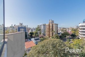 Cobertura à venda com 157m², 2 dormitórios, 1 suíte, 2 vagas, no bairro Tristeza em Porto Alegre