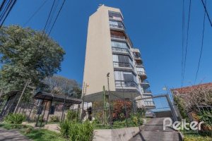 Cobertura à venda com 157m², 2 dormitórios, 1 suíte, 2 vagas, no bairro Tristeza em Porto Alegre