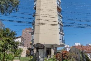 Cobertura à venda com 157m², 2 dormitórios, 1 suíte, 2 vagas, no bairro Tristeza em Porto Alegre