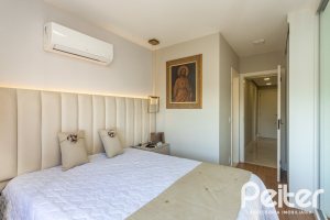Apartamento à venda com 94m², 3 dormitórios, 1 suíte, 2 vagas, no bairro Tristeza em PORTO ALEGRE