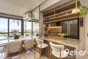 Apartamento à venda com 94m², 3 dormitórios, 1 suíte, 2 vagas, no bairro Tristeza em PORTO ALEGRE