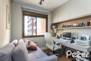 Apartamento à venda com 94m², 3 dormitórios, 1 suíte, 2 vagas, no bairro Tristeza em PORTO ALEGRE