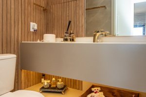 Apartamento à venda com 94m², 3 dormitórios, 1 suíte, 2 vagas, no bairro Tristeza em PORTO ALEGRE