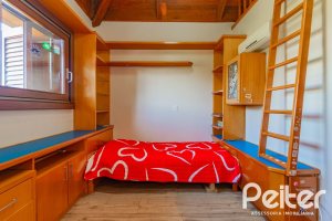 Casa em Condomínio à venda com 600m², 4 dormitórios, 4 suítes, 4 vagas, no bairro Terra Ville em PORTO ALEGRE