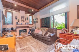 Casa em Condomínio à venda com 486m², 4 dormitórios, 3 suítes, 4 vagas, no bairro Cavalhada em PORTO ALEGRE