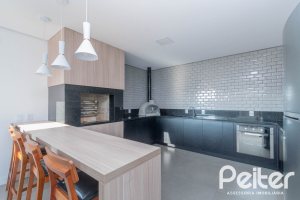 Casa em Condomínio à venda com 209m², 3 dormitórios, 3 suítes, 2 vagas, no bairro Ipanema em Porto Alegre