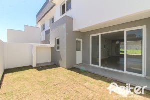 Casa em Condomínio à venda com 209m², 3 dormitórios, 3 suítes, 2 vagas, no bairro Ipanema em Porto Alegre