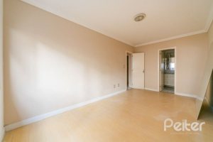 Apartamento à venda com 105m², 2 dormitórios, 1 suíte, 2 vagas, no bairro Cristal em Porto Alegre