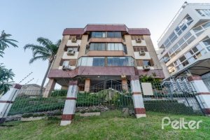 Apartamento à venda com 105m², 2 dormitórios, 1 suíte, 2 vagas, no bairro Cristal em Porto Alegre