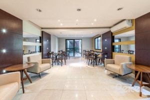 Apartamento à venda com 73m², 3 dormitórios, 1 suíte, 2 vagas, no bairro Tristeza em PORTO ALEGRE