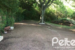 Terreno à venda com 3313m², no bairro Vila Nova em Porto Alegre