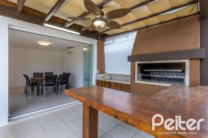 Casa em Condomínio à venda com 615m², 4 dormitórios, 4 suítes, 6 vagas, no bairro Terra Ville em PORTO ALEGRE