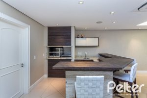 Casa em Condomínio à venda com 615m², 4 dormitórios, 4 suítes, 6 vagas, no bairro Terra Ville em PORTO ALEGRE