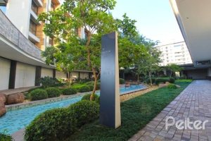 Comercial à venda com 47m², 1 vaga, no bairro Tristeza em Porto Alegre