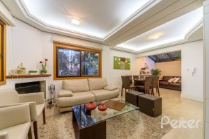 Casa em Condomínio à venda com 170m², 3 dormitórios, 1 suíte, 2 vagas, no bairro Jardim Isabel em Porto Alegre